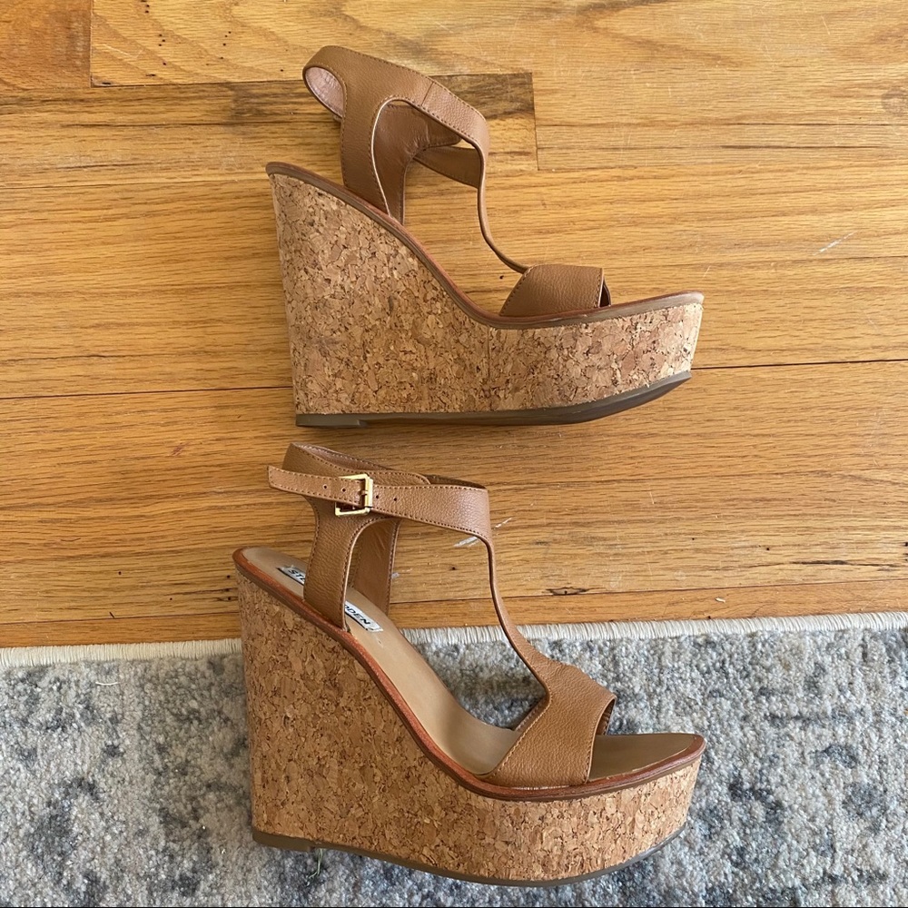 Steve Madden wedges